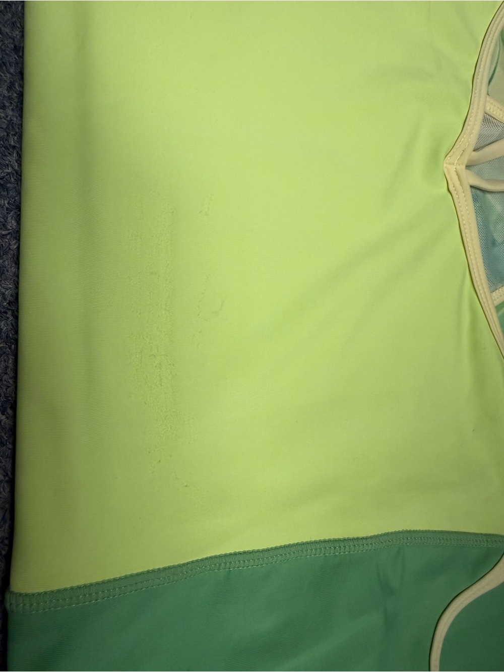 Crowned athletics lily pad flow - tank Large. - Picture 5 of 6